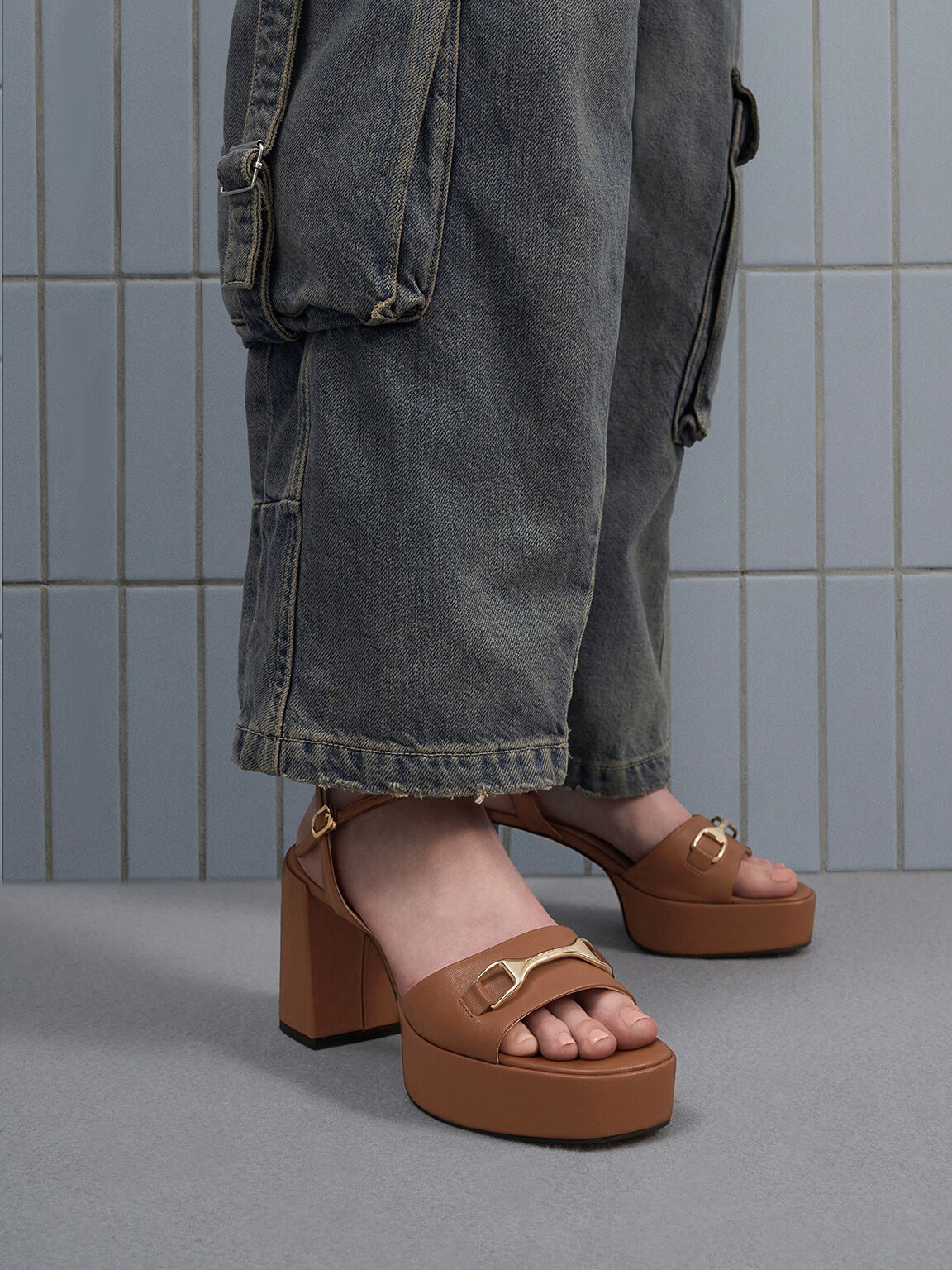 Leslie wedge sandal sale