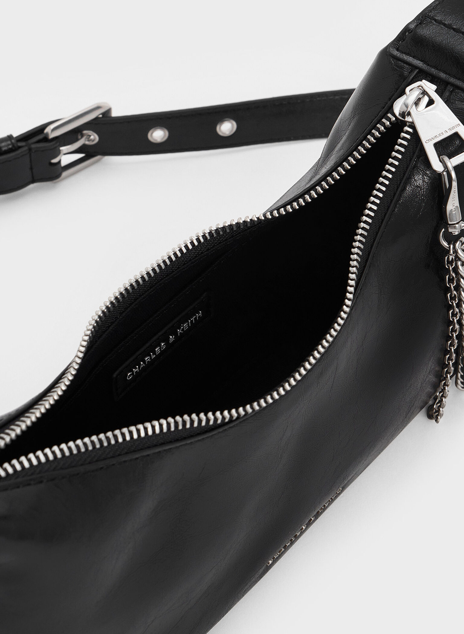 Atwood Chain-Embellished Shoulder Bag, Noir, hi-res