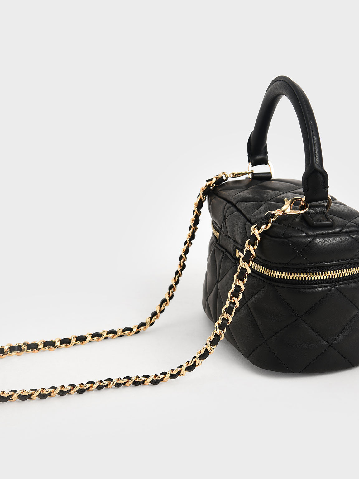 Charles and keith two way zip outlet