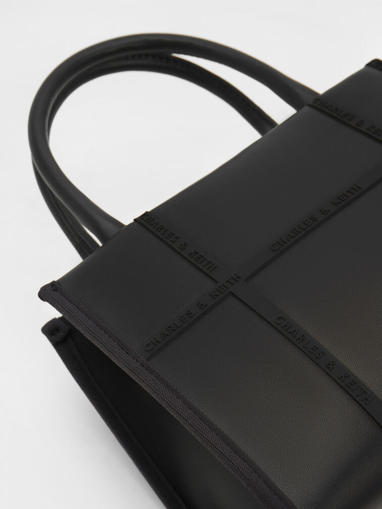 Black Avenue Contrast-Trim Crossbody Bag - CHARLES & KEITH US