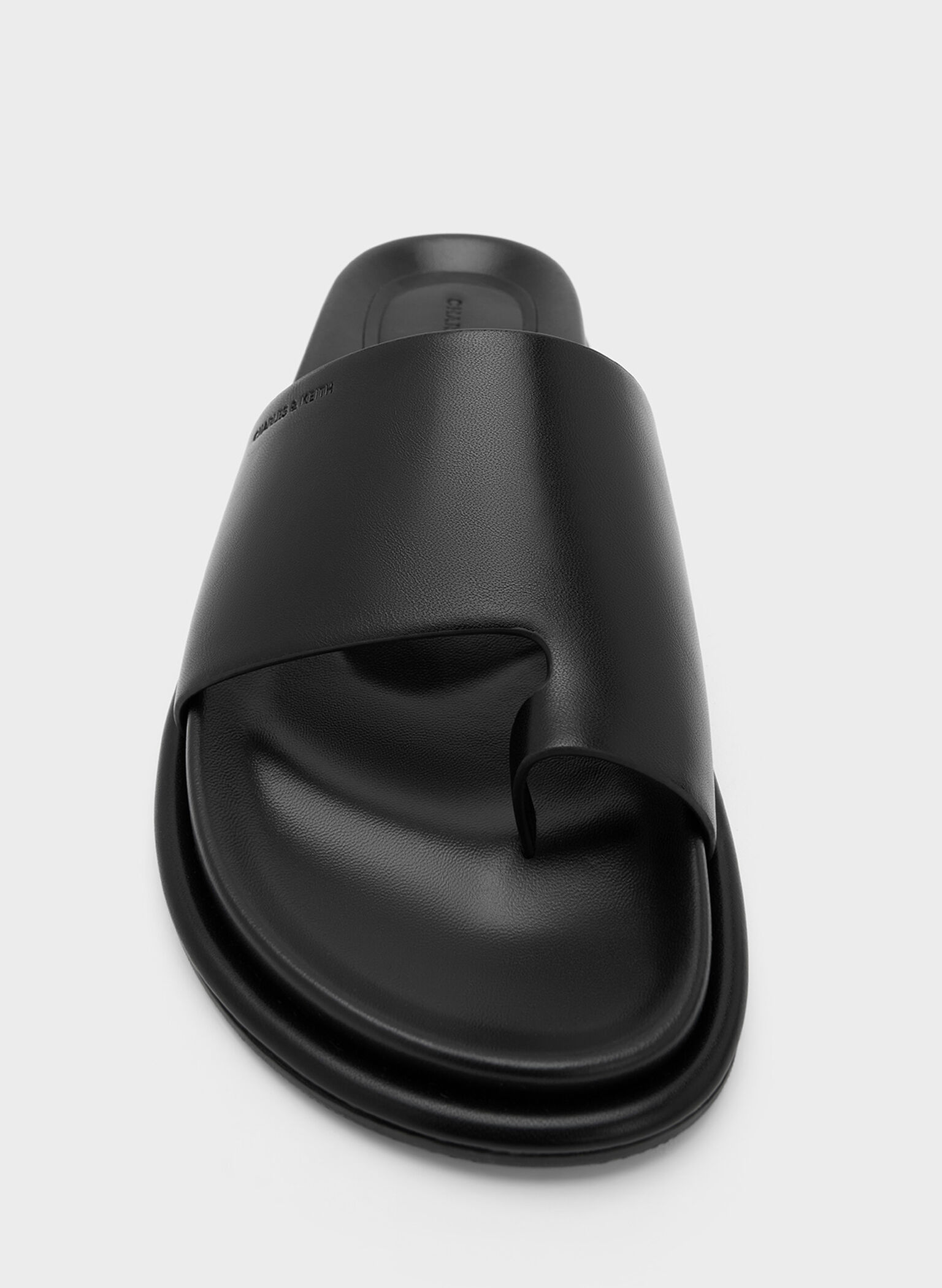 Wide-Strap Toe-Ring Sandals, Black, hi-res