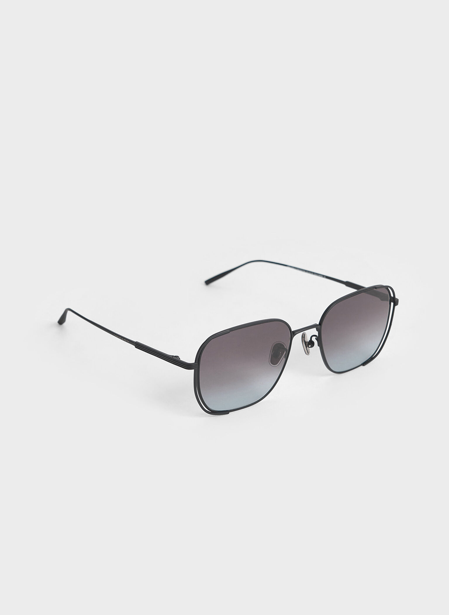 Metallic-Rim Rectangular Sunglasses, Noir, hi-res