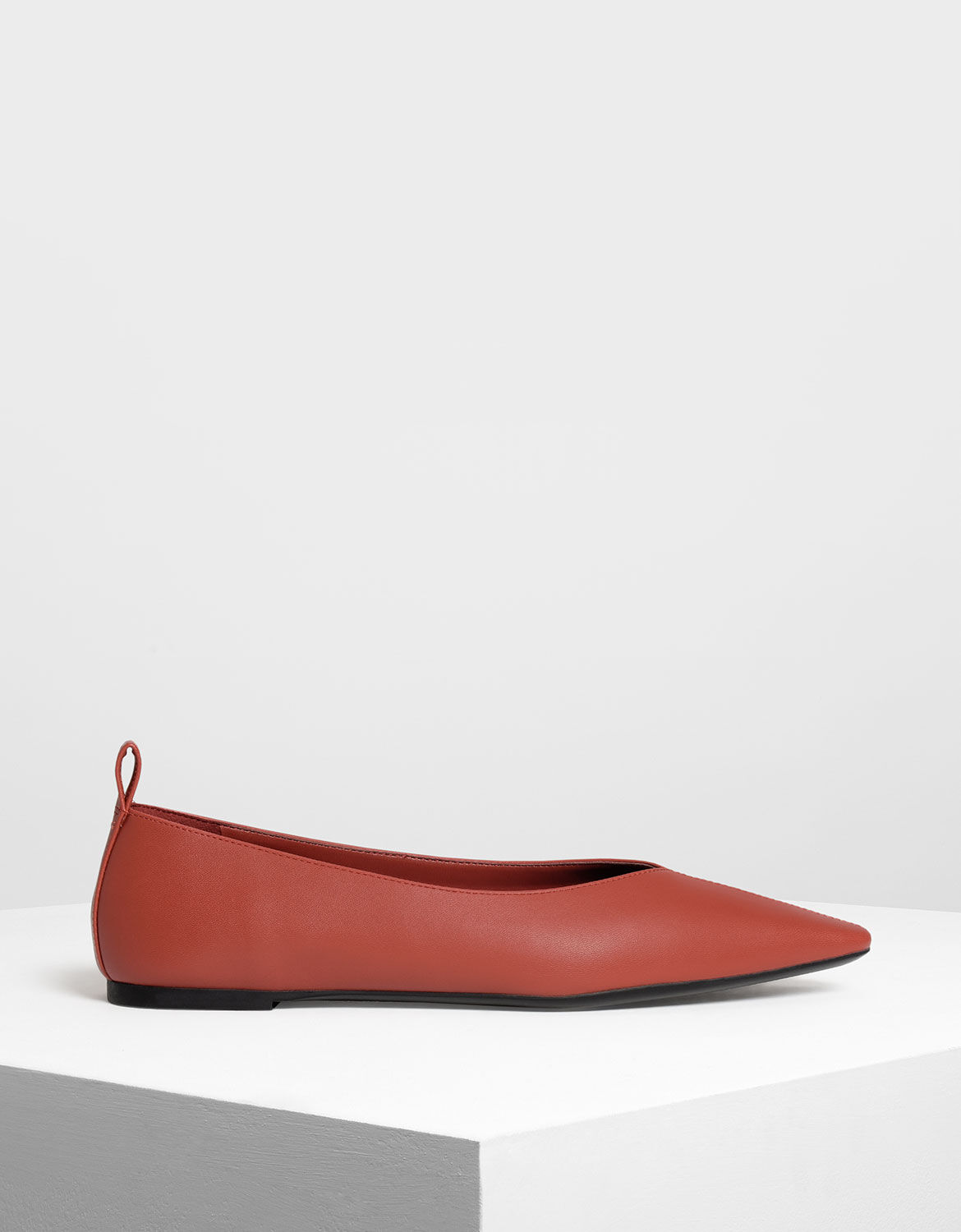 pointed toe flats