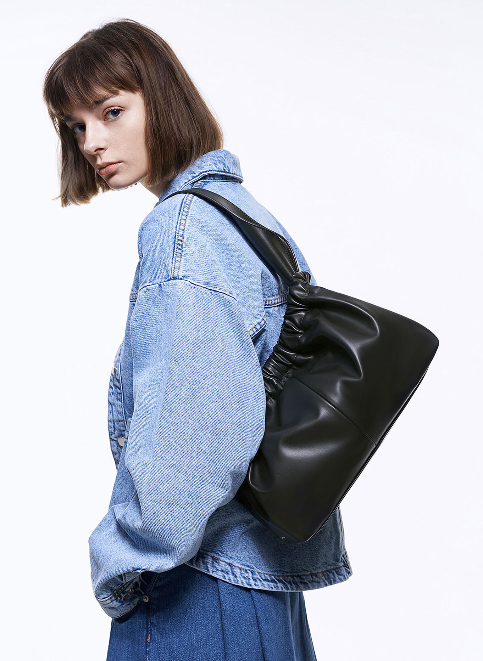 Large Ally Ruched Slouchy Bag, Noir, hi-res