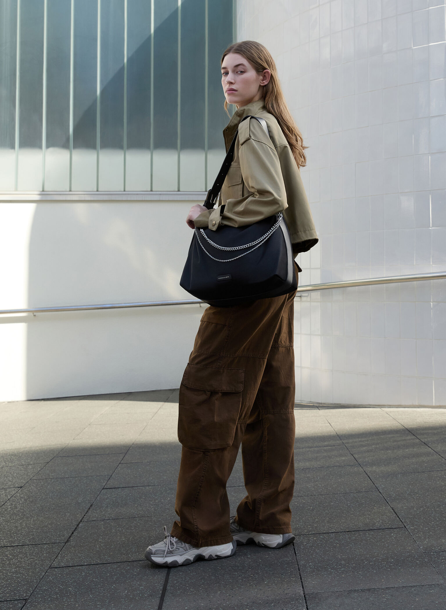 Nylon Chain-Link Slouchy Shoulder Bag, Noir, hi-res