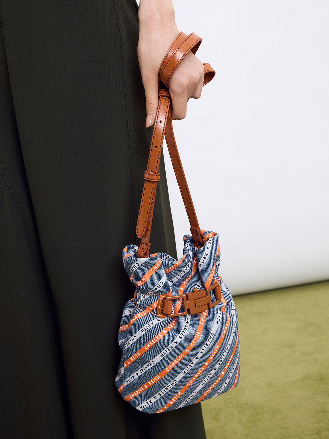 Dua Striped Denim Bucket Bag, Multi, hi-res