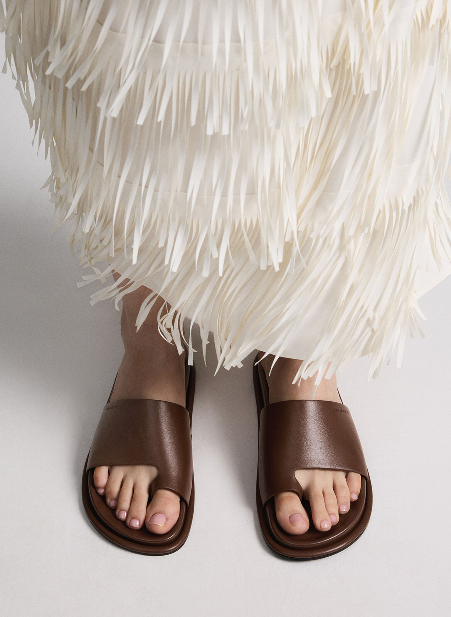 Wide-Strap Toe-Ring Sandals, Brown, hi-res
