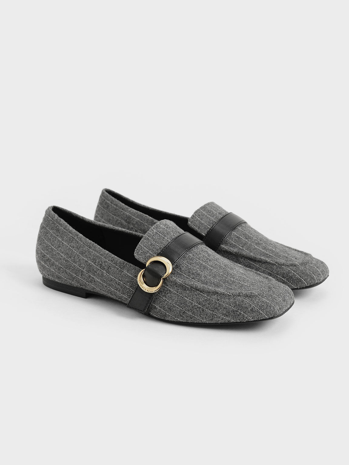 Ｃ字金釦樂福鞋, 灰色, hi-res
