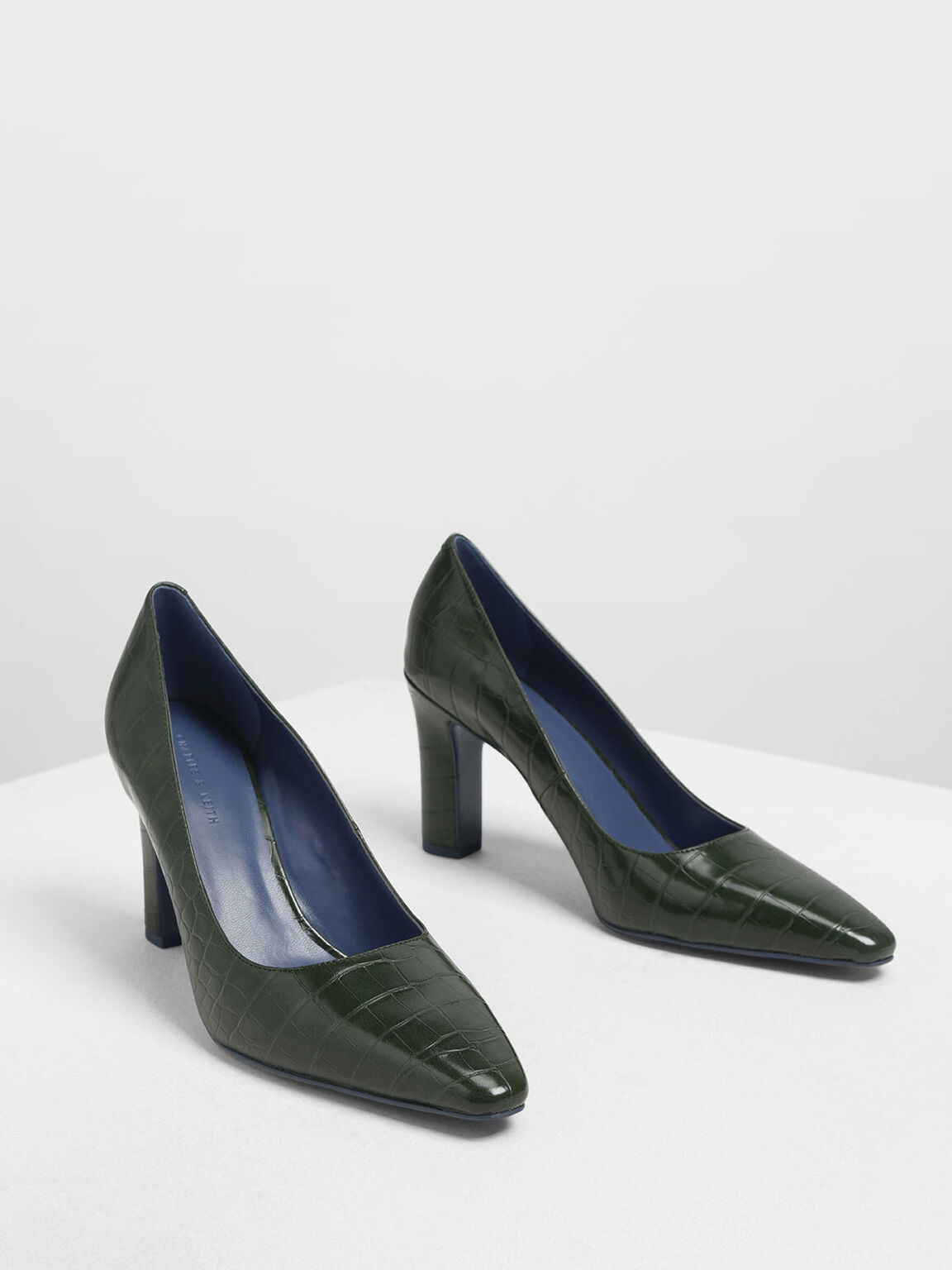 Croc-Effect Pointed Toe Chunky Heel Pumps, Green, hi-res
