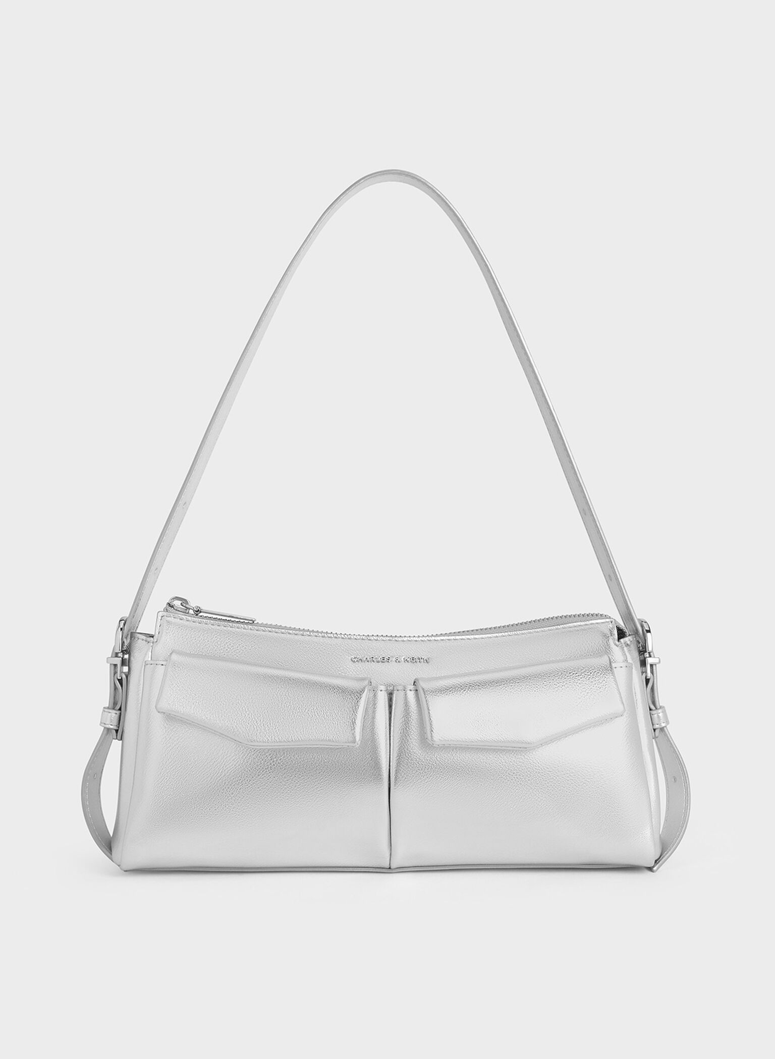 Bolso alargado Rachel con asa de cadena y bolsillo delantero, Plateado, hi-res