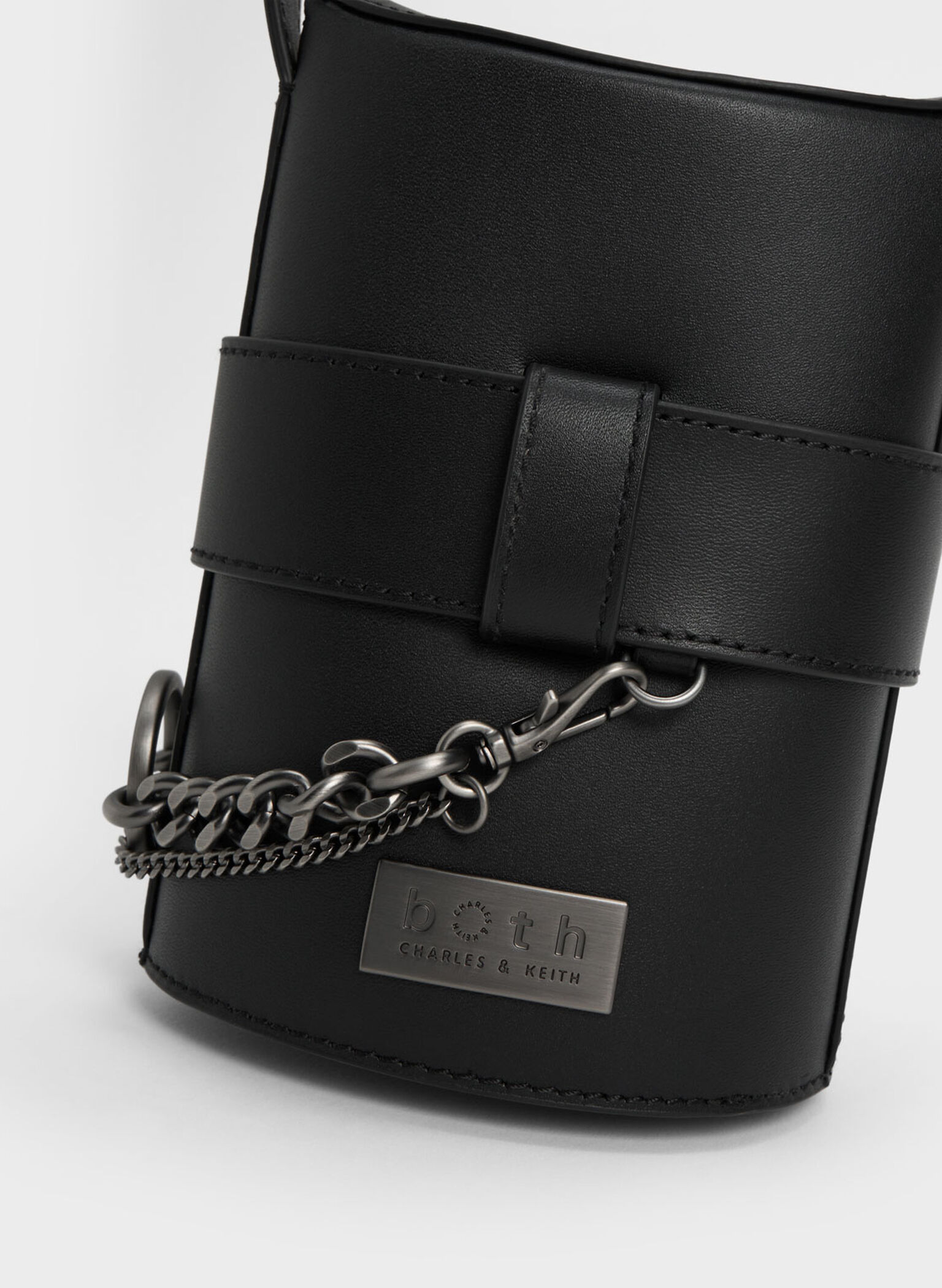 Jules Leather Belted Bucket Bag, Black, hi-res