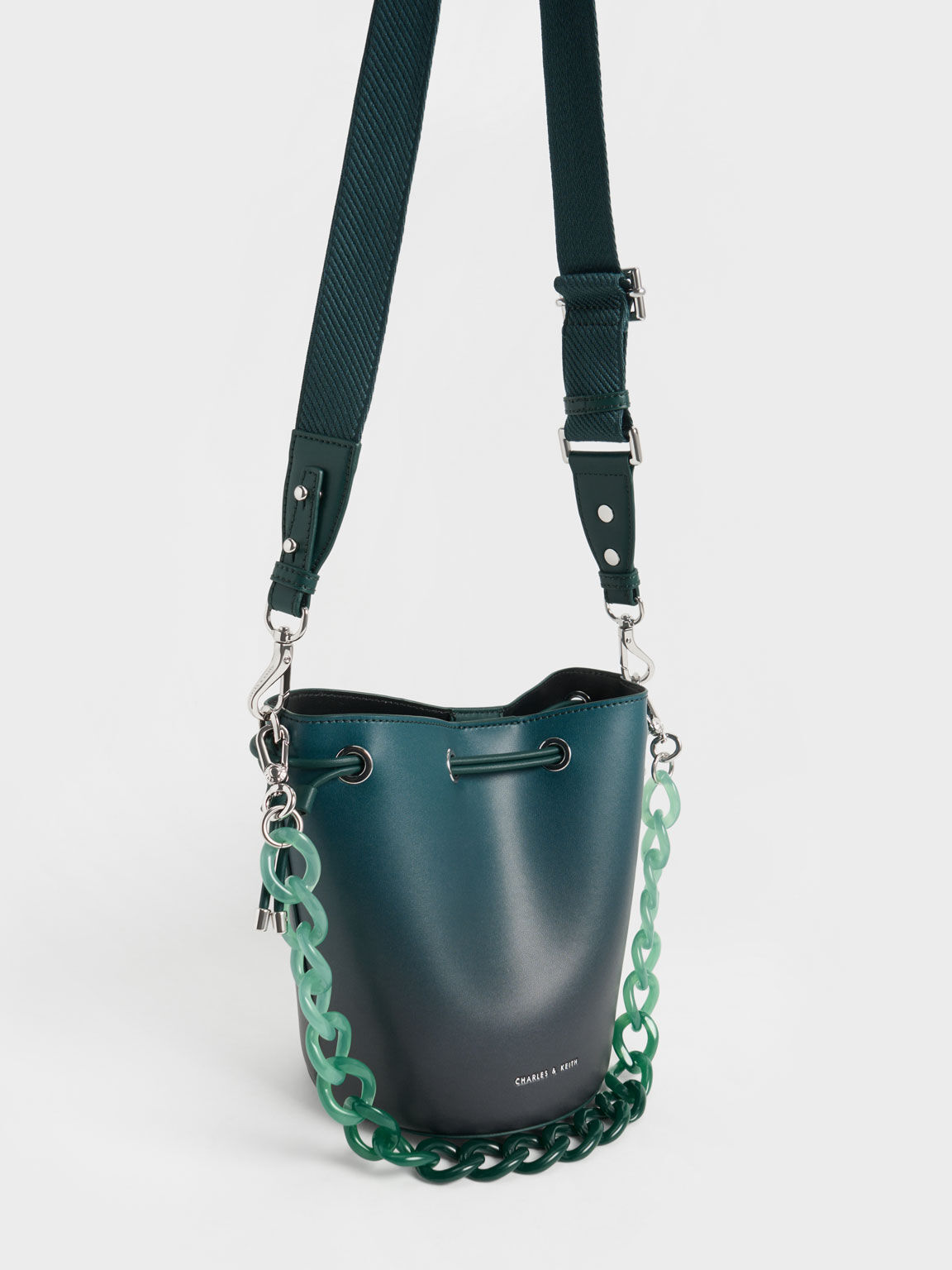 Lana Bucket Bag, Green, hi-res