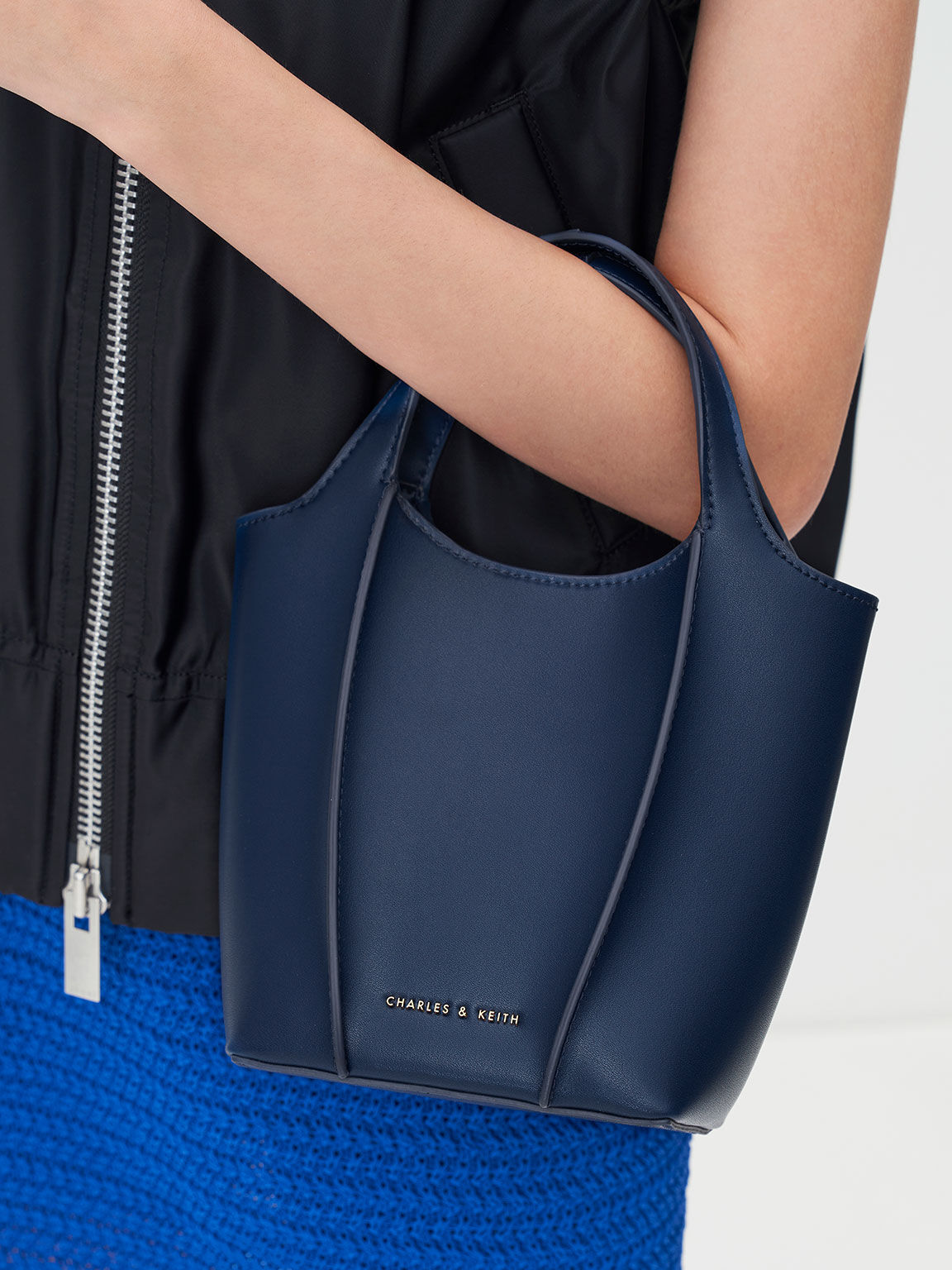 Arlys Tote Bag, Navy, hi-res