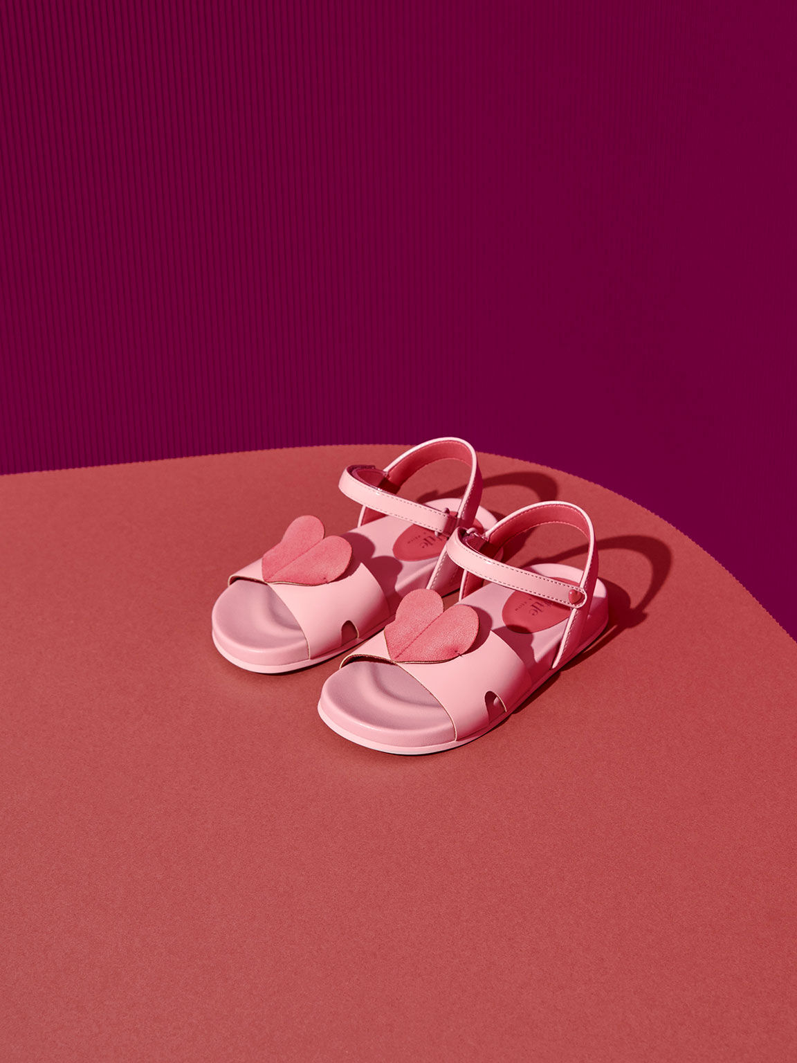 情人節限定：心型平底涼鞋, 粉紅色, hi-res
