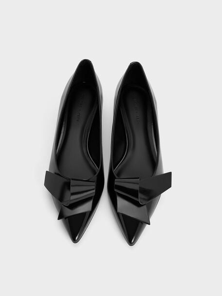Zapatos planos esculturales con punta en punta y nudo, Negro pulido, hi-res
