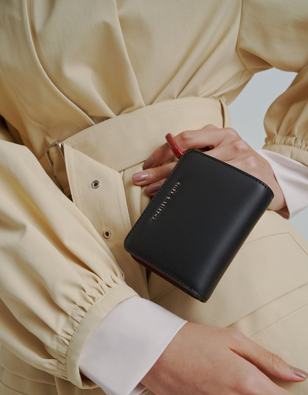 Charles and keith discount top zip mini wallet