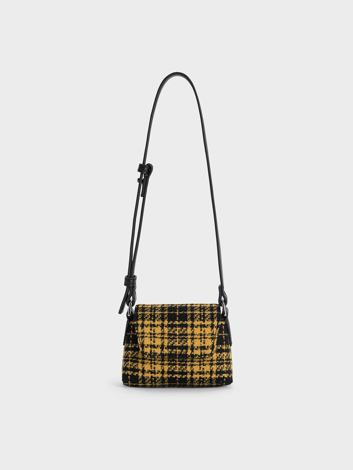 Charles and keith woven 2025 shoulder bag