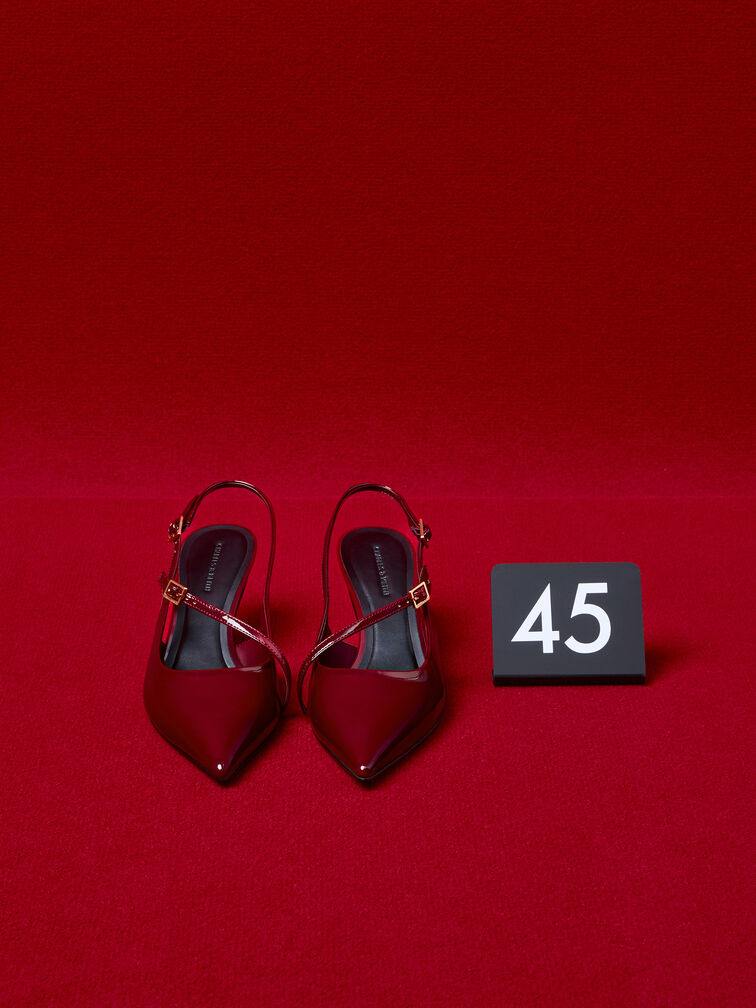 Slingbacks de charol y tacón escultural con hebilla, Rojo, hi-res