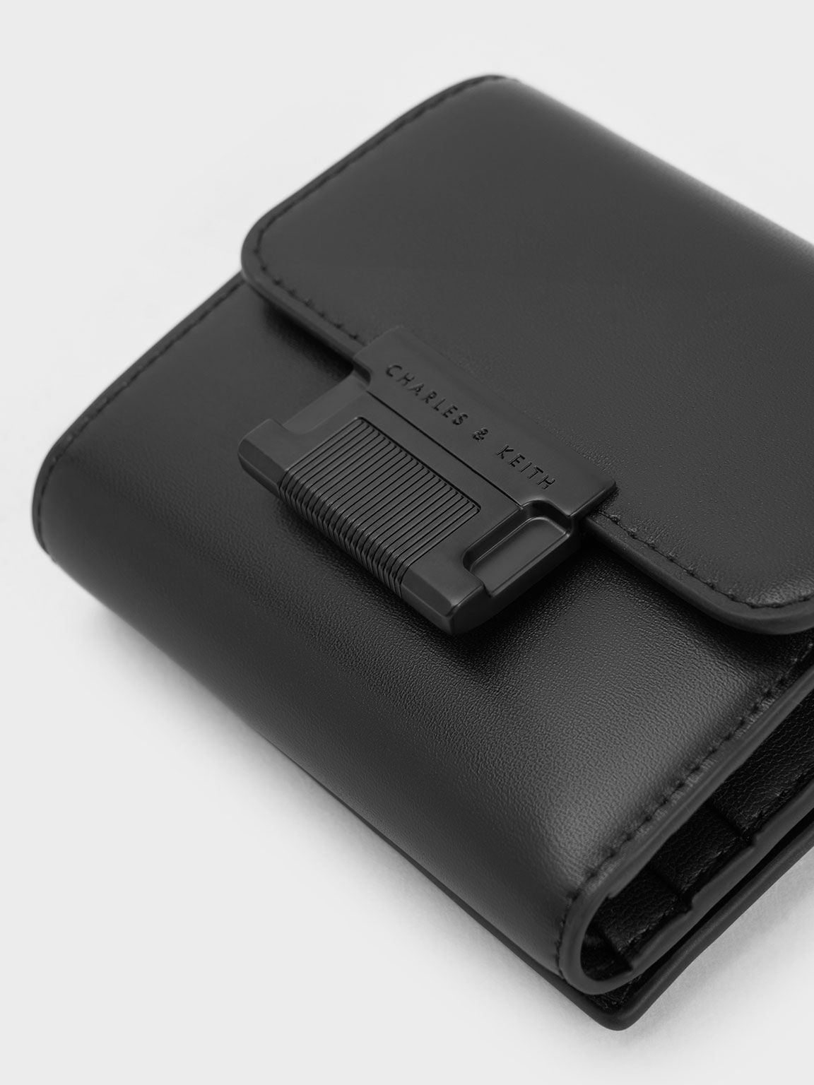 Charles & sales keith wallet malaysia