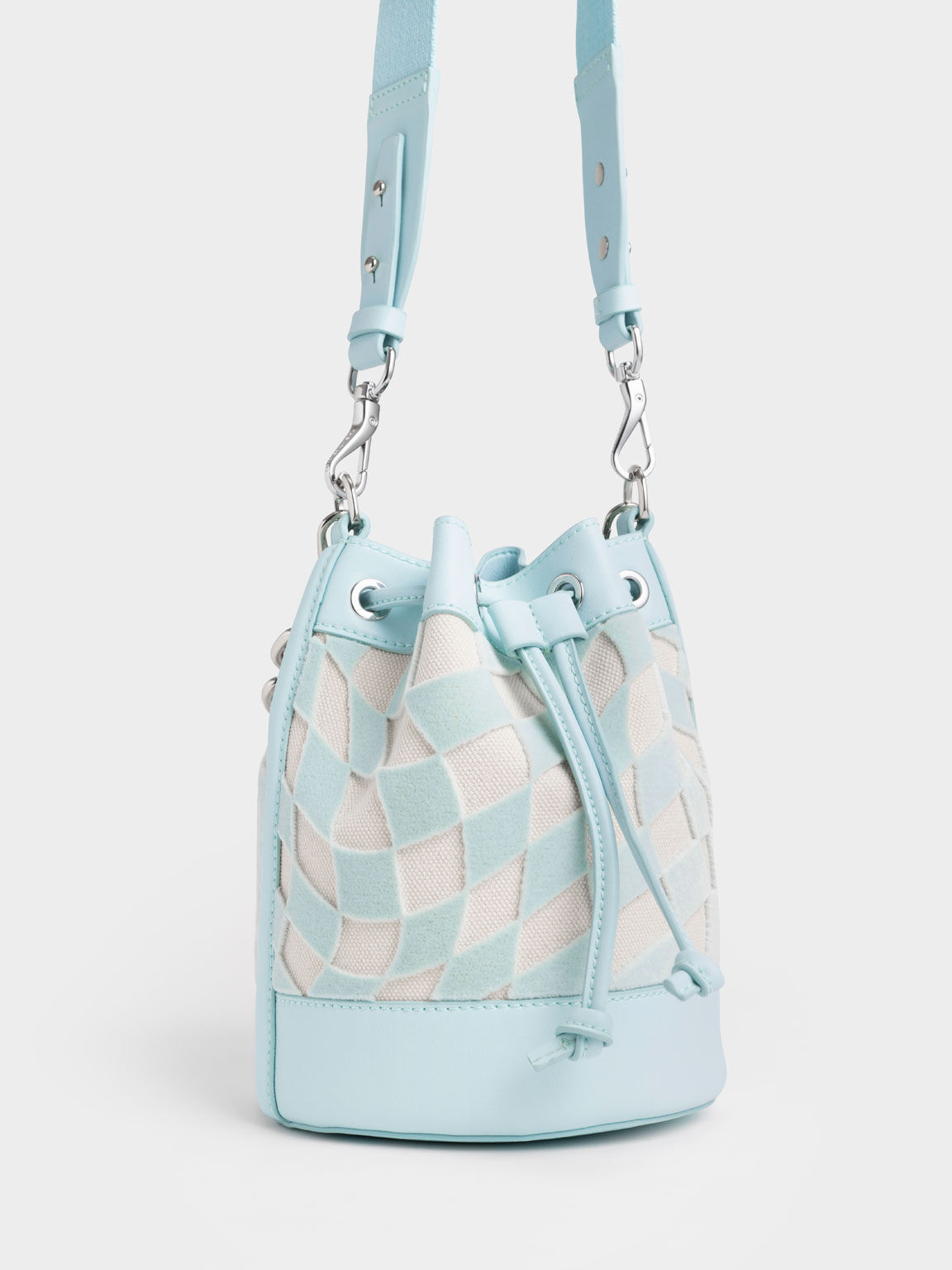 Zetta Checkered Bucket Bag, Light Blue, hi-res