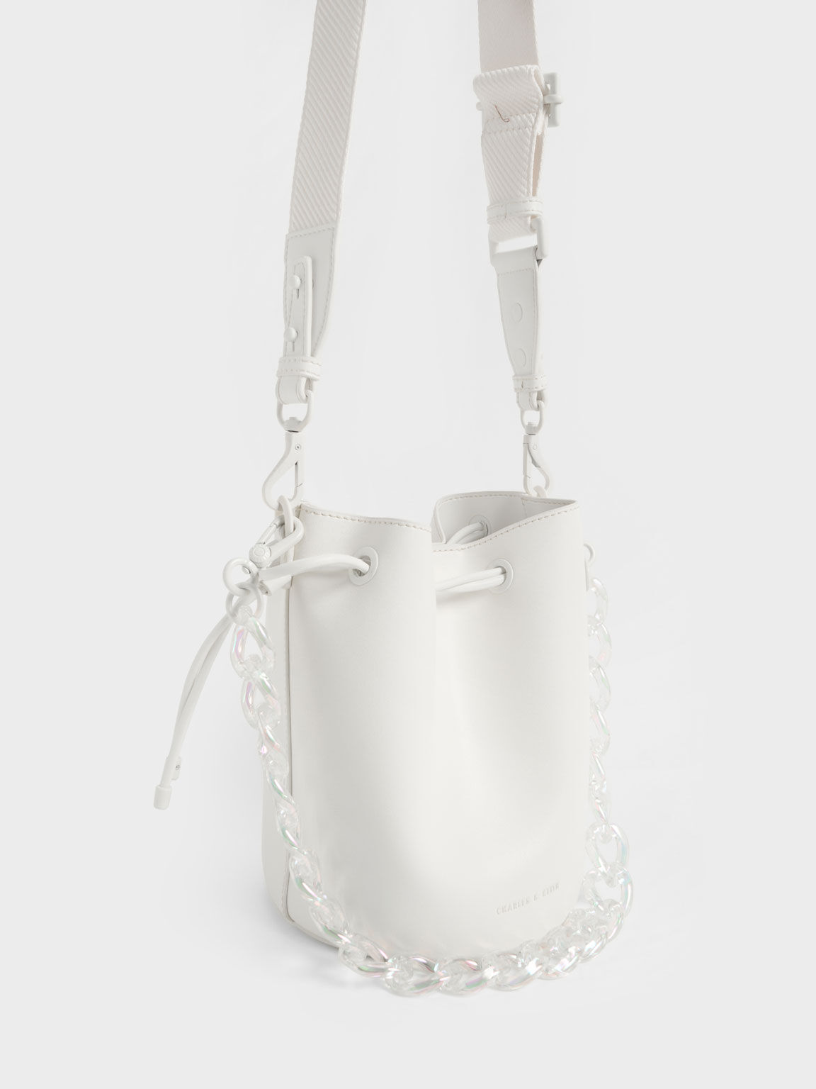 Lana Bucket Bag, White, hi-res