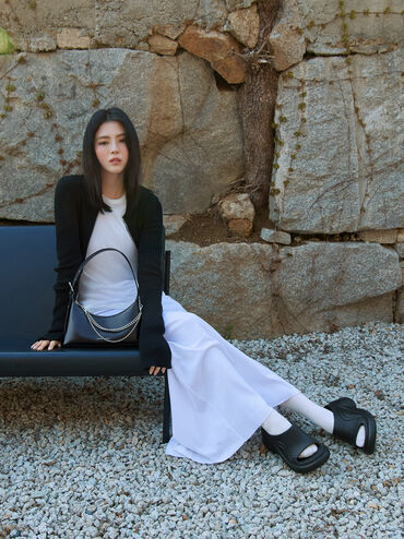 Atwood Chain-Embellished Shoulder Bag, Noir, hi-res