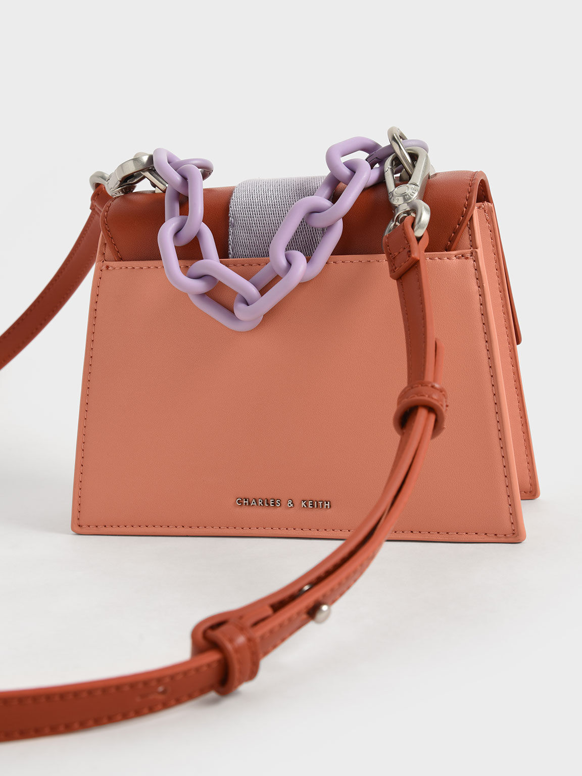 Brick Wren Acrylic Chain Handle Trapeze Bag CHARLES KEITH KR