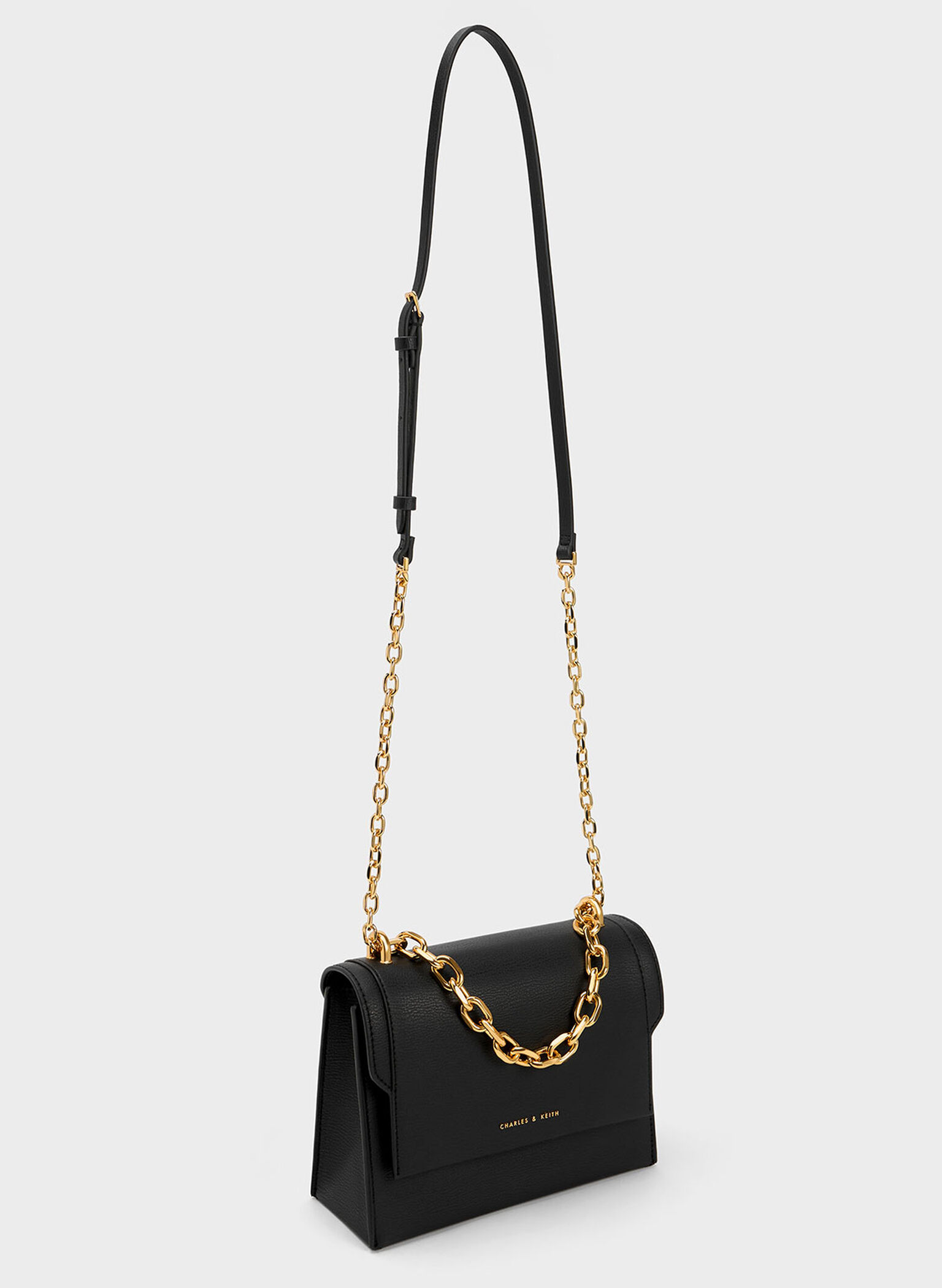 Front Flap Chain Handle Crossbody Bag, Black, hi-res