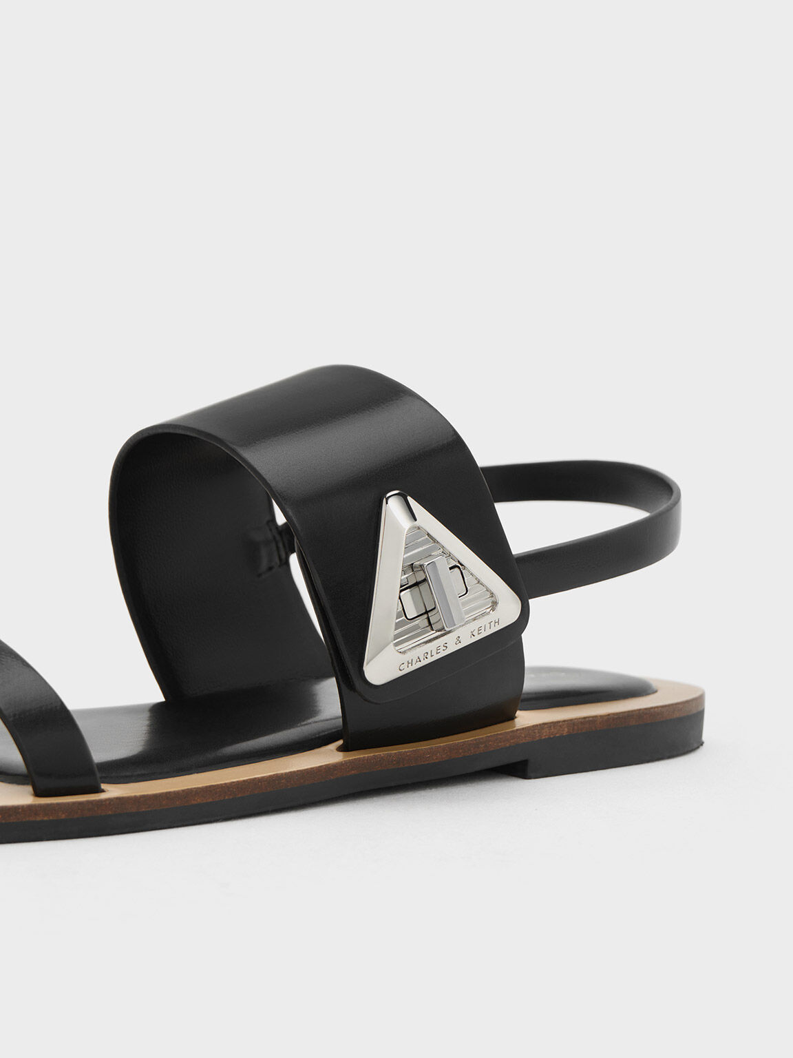 Sandal merk hotsell charles and keith