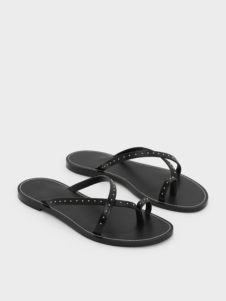 Sandálias com tiras assimétricas e tachas, Black, hi-res