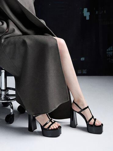 Sandalias de charol con plataforma y tira en T, Charol negro, hi-res