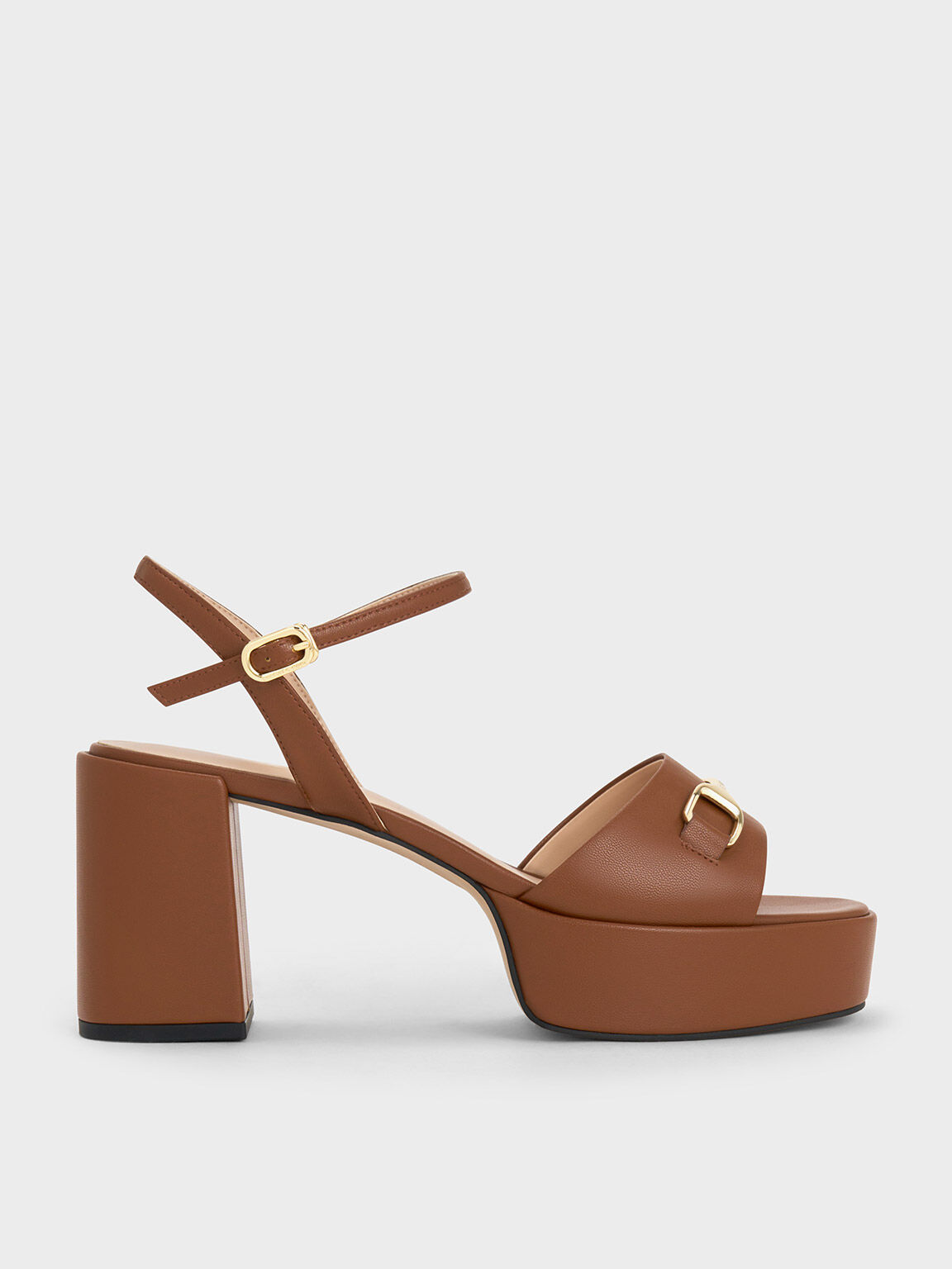 Casual sale heeled sandals