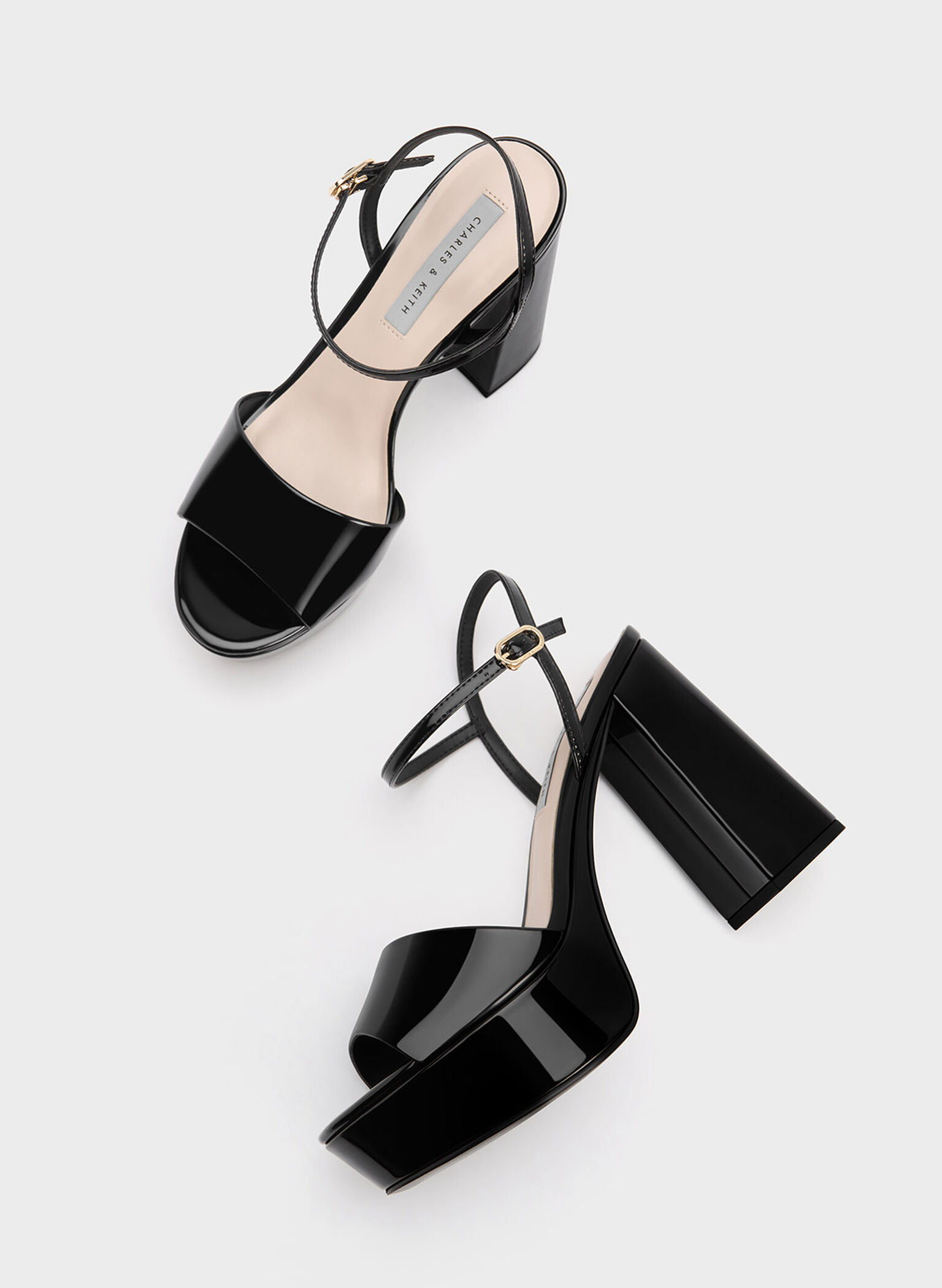 Sandalias de charol con plataforma y punta abierta, Charol negro, hi-res