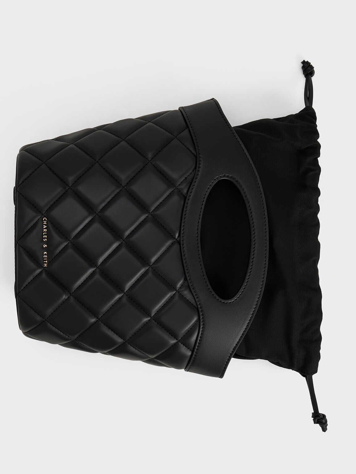 Quilted Chain Link Curved Handle Bucket Bag Black