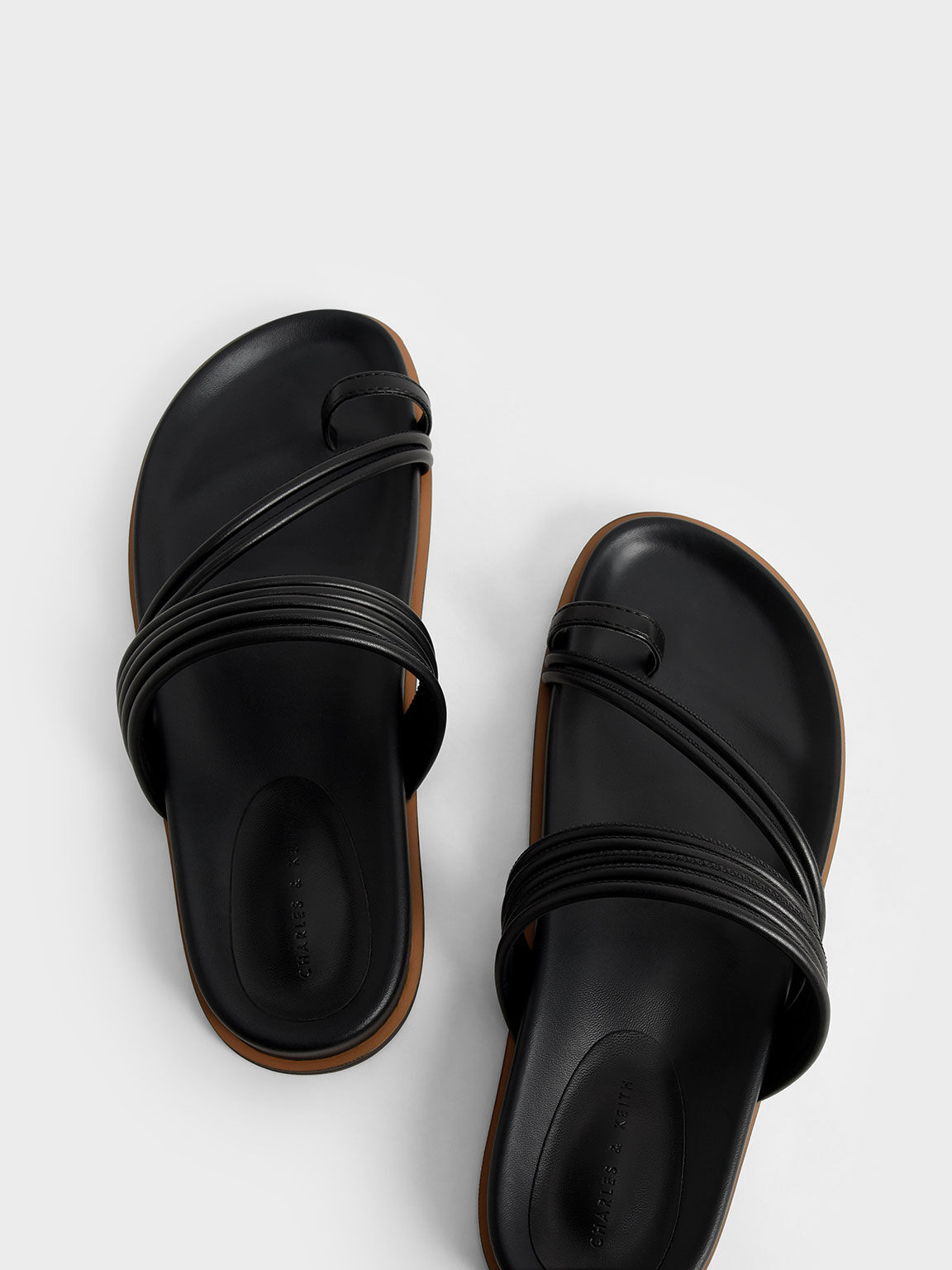 Toe Loop Strappy Flat Sandals, Black, hi-res