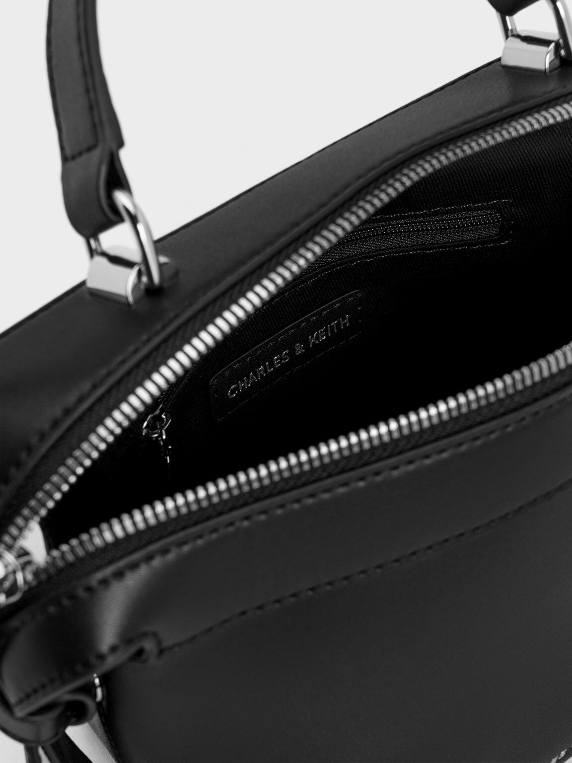 Calvin klein city box bag clearance