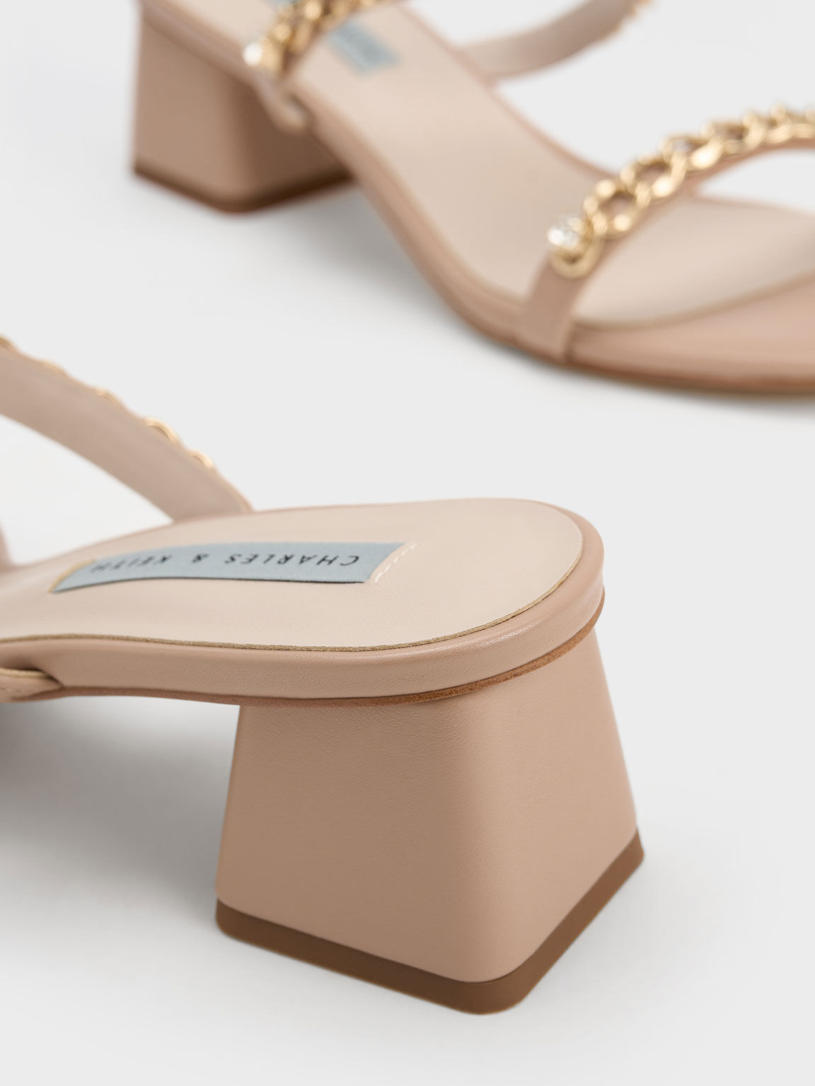 Chunky online nude sandals