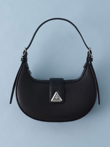 Bolso Trice con cierre de correa y acento metálico, Noir, hi-res