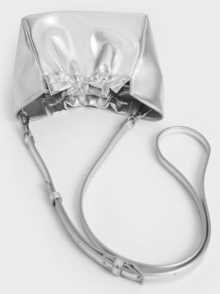 Bolso fruncido Brigette con asa de cadena y purpurina, Plateado, hi-res