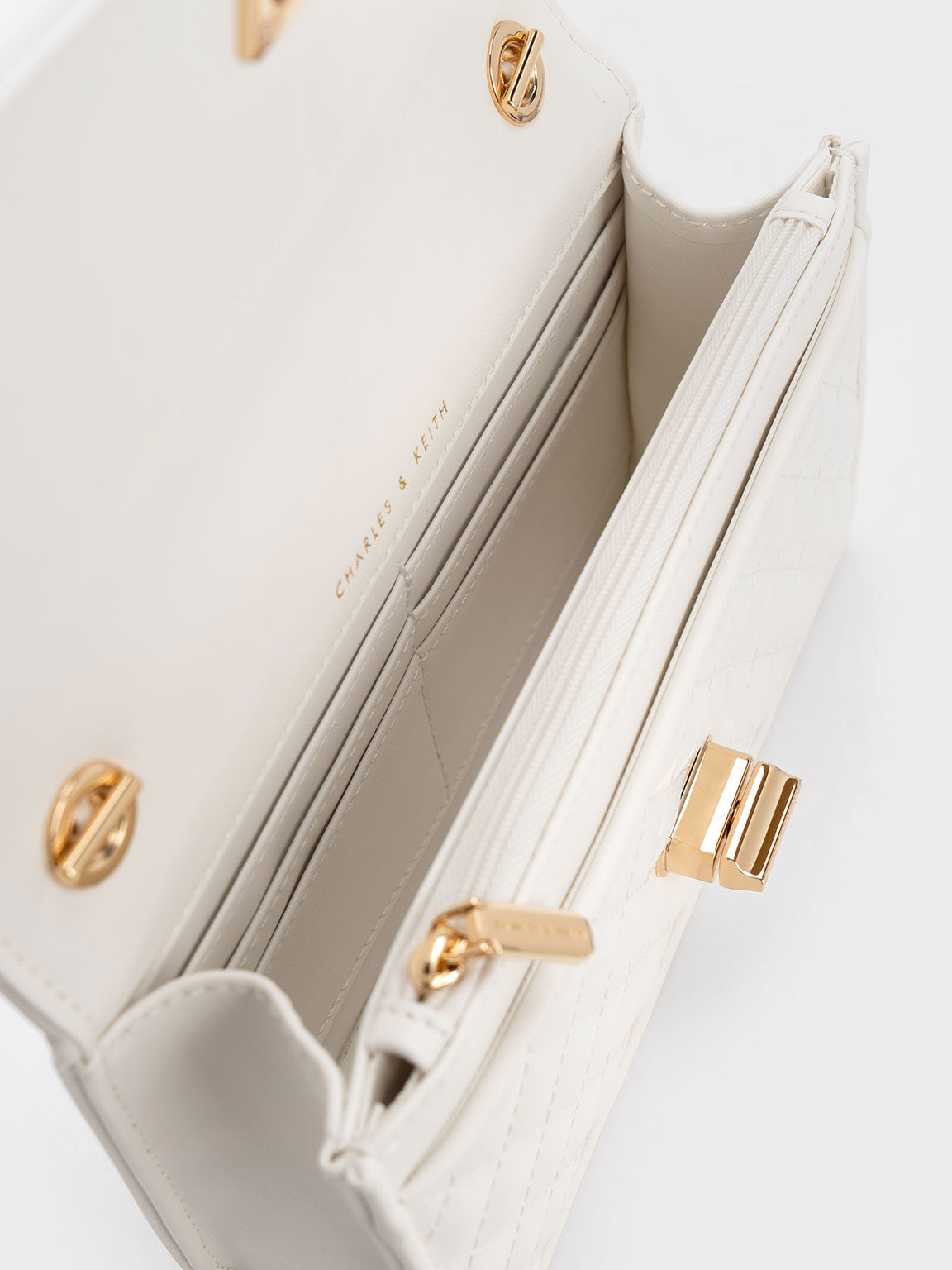 Women's Clutches | Shop Exclusive Styles | CHARLES & KEITH US
