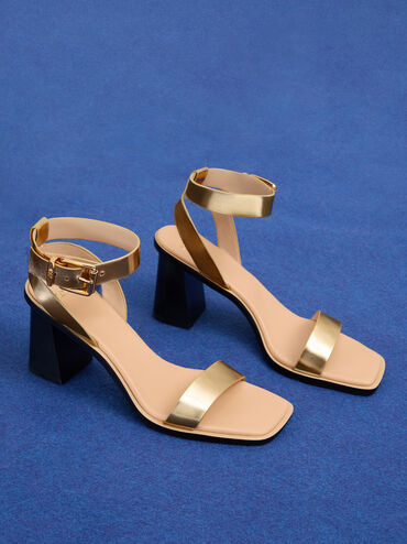 Metallic Leather Ankle-Strap Block-Heel Sandals, Dorado, hi-res