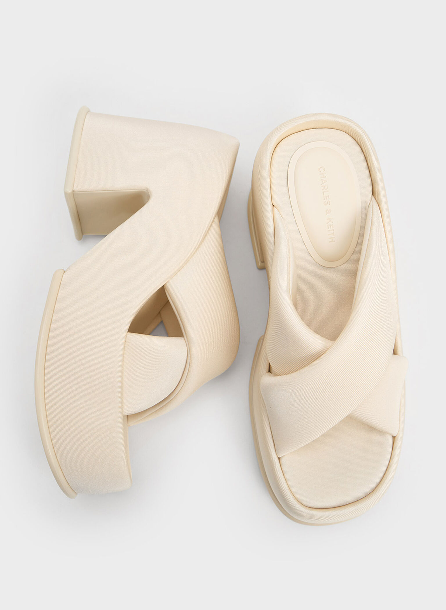 Mules Toni de plataforma con tiras acolchadas cruzadas, Blanco tiza, hi-res