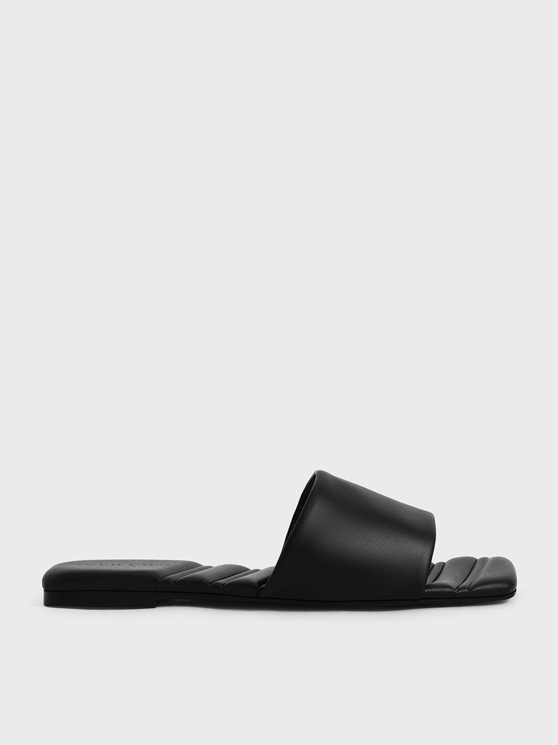 black square toe slides