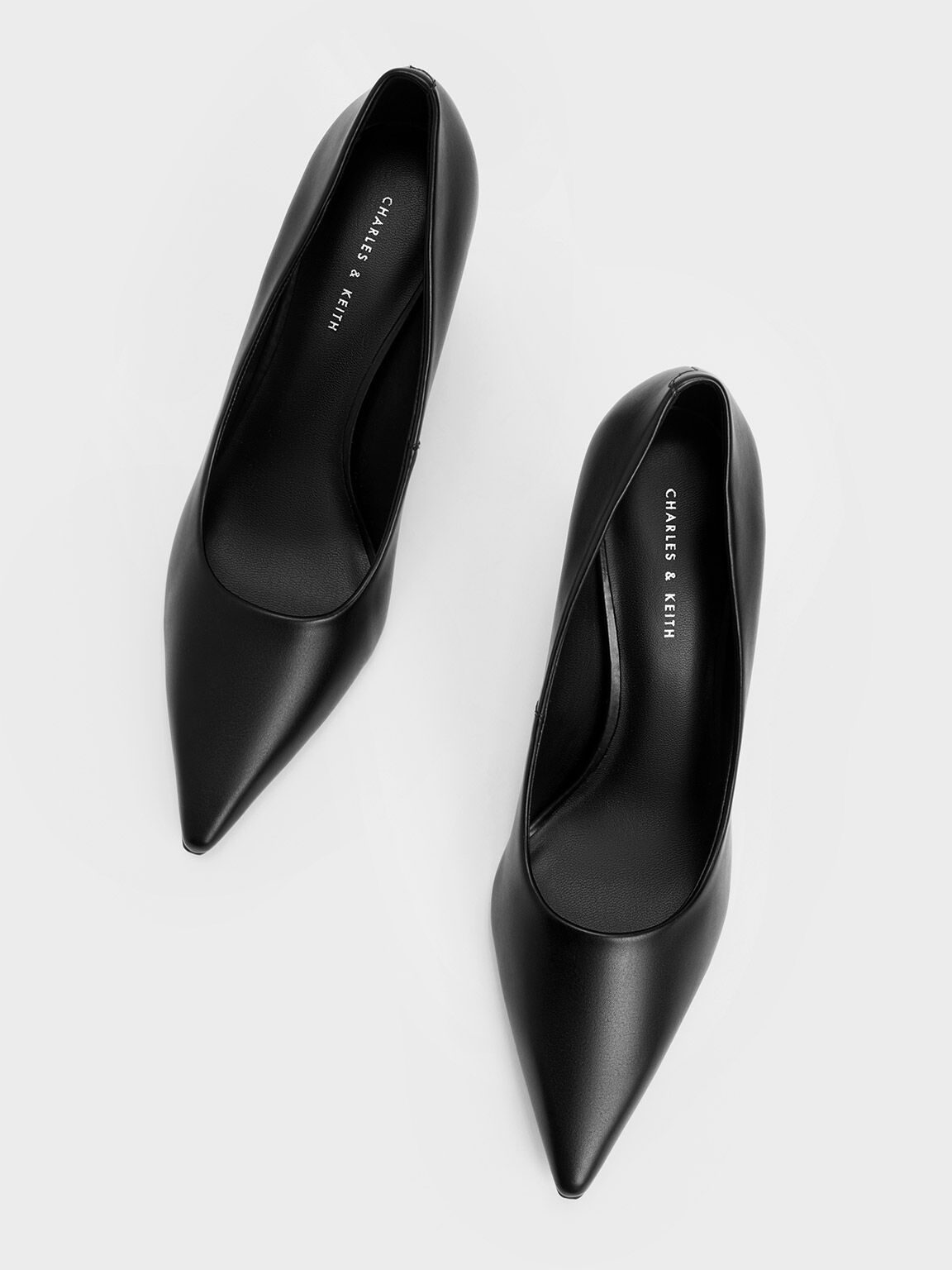 Cylindrical Heel Pumps, Black, hi-res