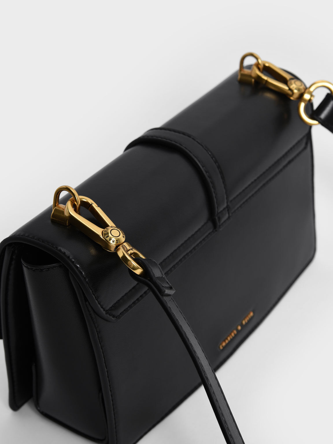 Atlas Single Chain Handle Shoulder Bag, Black, hi-res