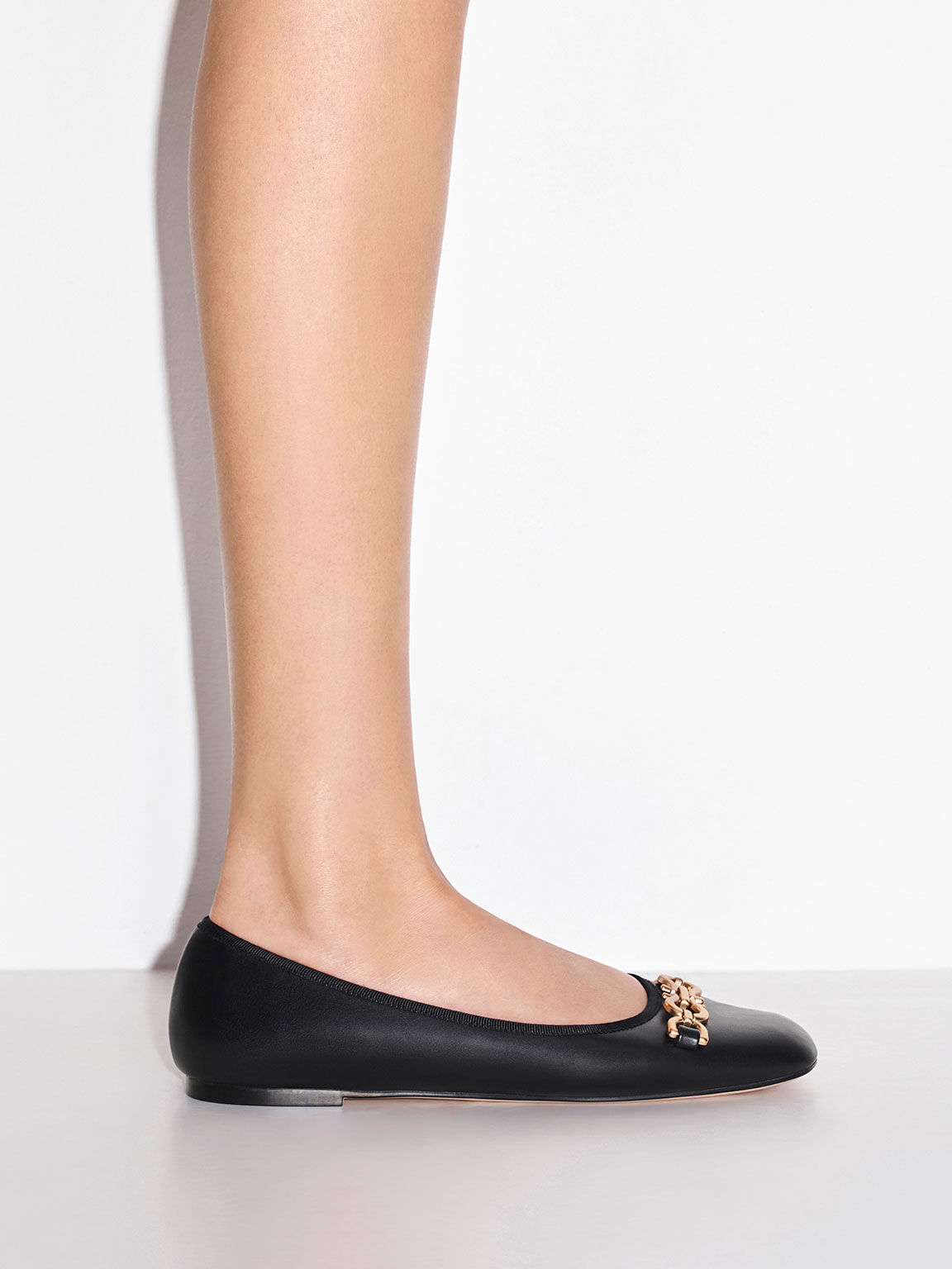 Women's Flats | Shop Exclusives Styles | CHARLES & KEITH International