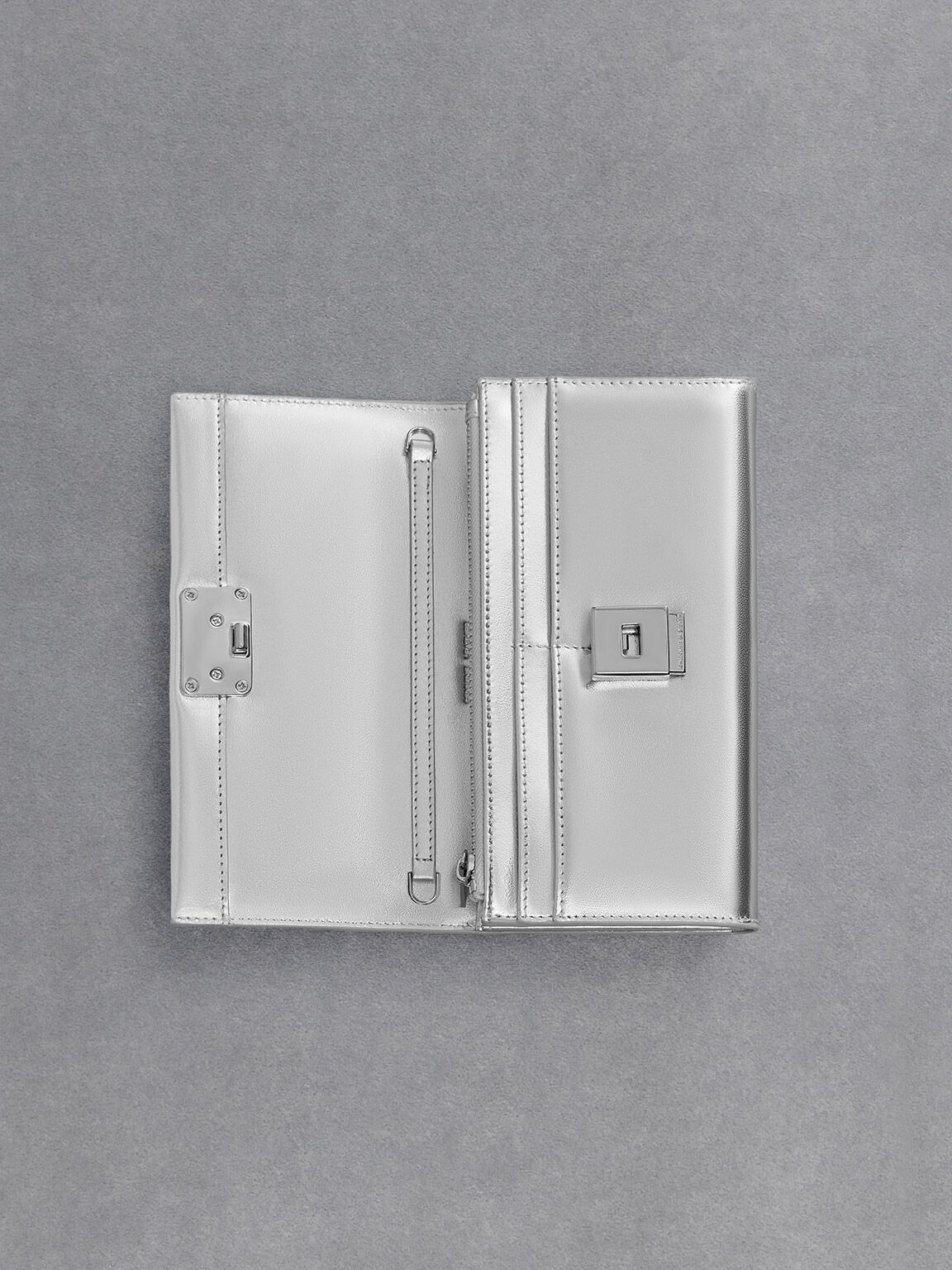 Chain best sale strap wallet