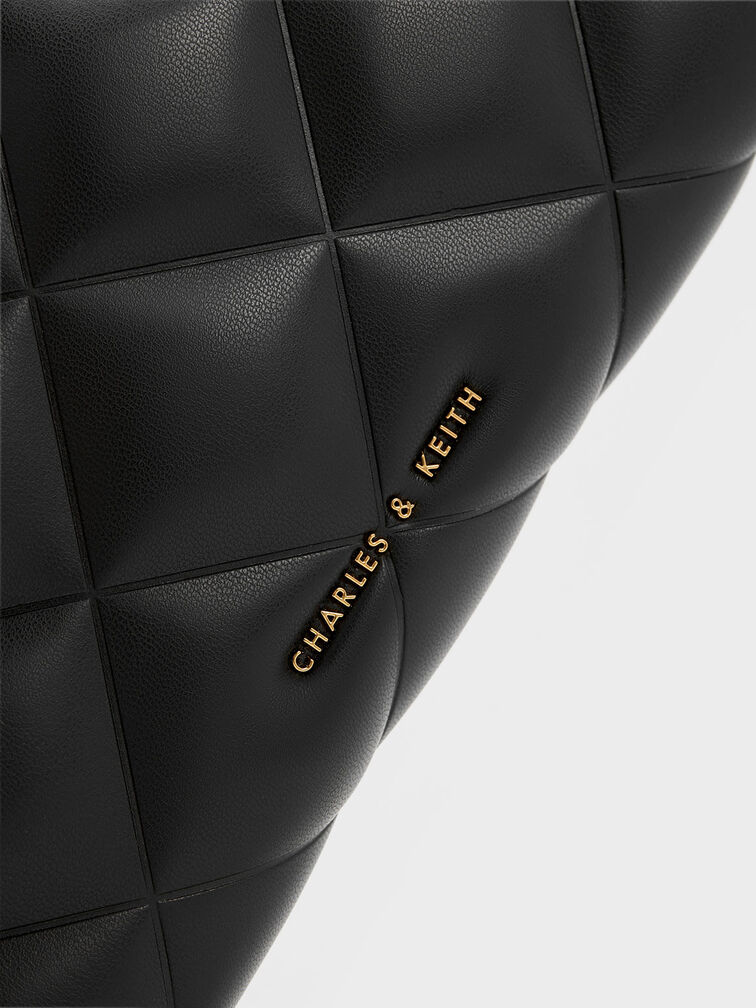 Black Danika Quilted Long Wallet | CHARLES & KEITH