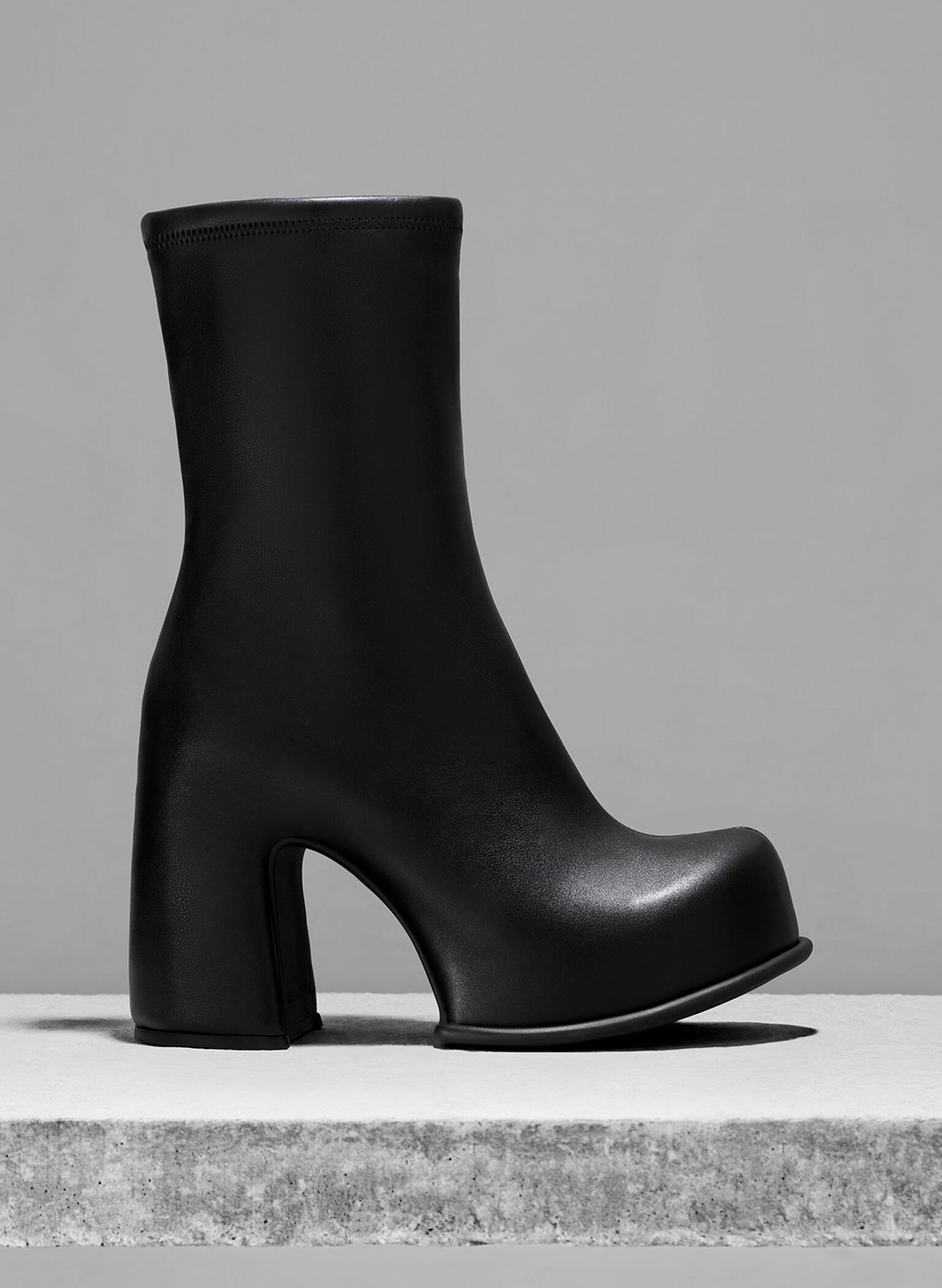 Black Pixie Platform Ankle Boots - CHARLES & KEITH CA
