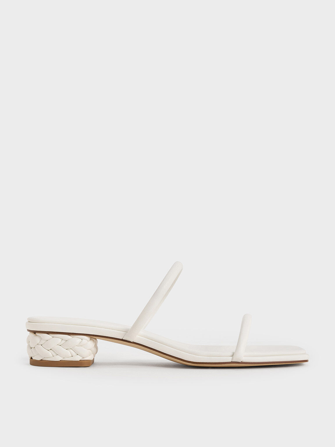 Two strap mule heel outlet